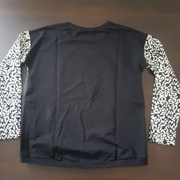 Dex Women Shirt with side slits-NWOT - Picture 3 of 6